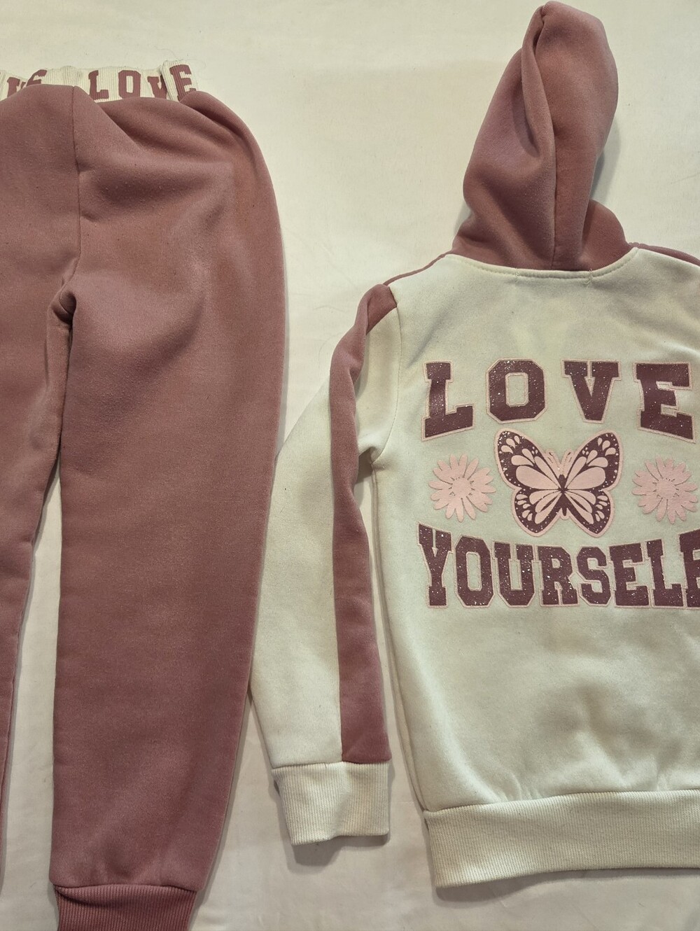 Love Yourself Young Girls Sweat Outfit SZ 5/6